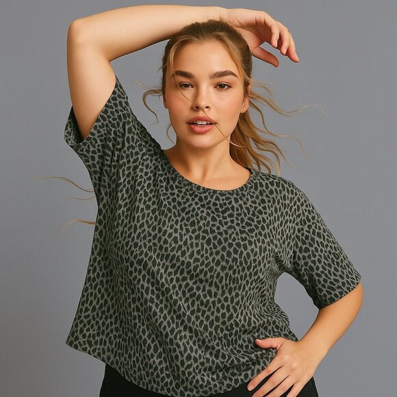 Sag Harbor Tops - Sag Harbor XL Leopard Knit Top Animal Print Y2K Minimalist Preppy Glam Retro